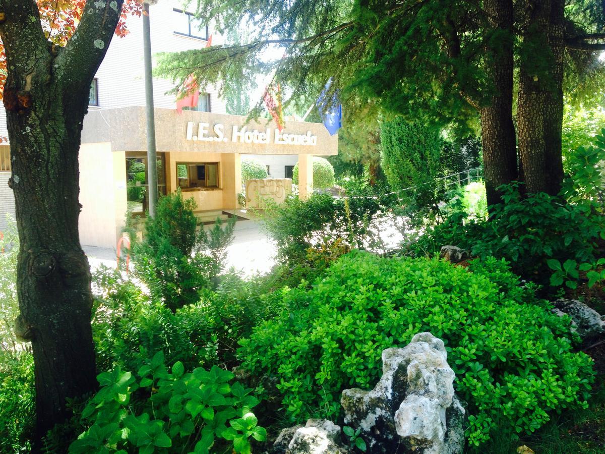Hotel Escuela Мадрид Екстер'єр фото