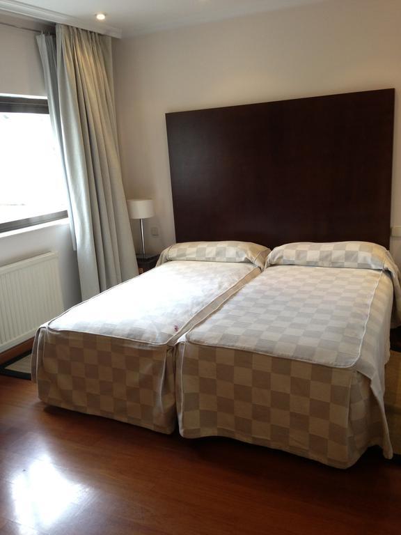 Hotel Escuela Мадрид Номер фото